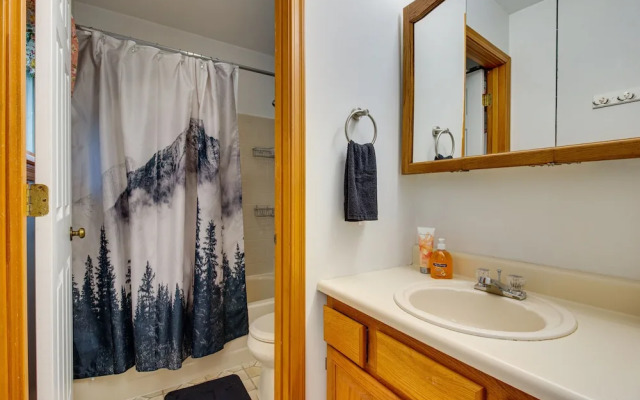 Pet-friendly Union Vacation Rental With Pool!