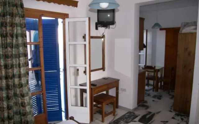 Katerina Roza Studios - Heartfelt Hospitality in the City