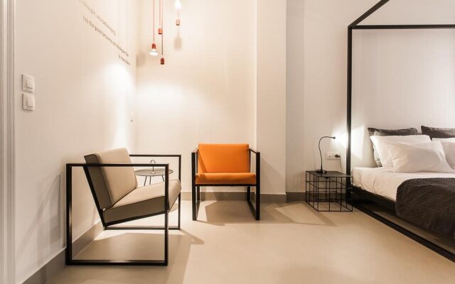 Monk Monastiraki Suites