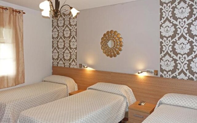 Hostal Colon
