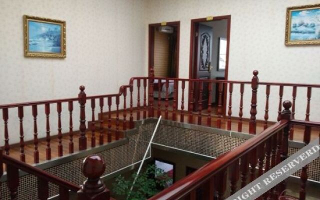 Meishan Jincheng Hotel