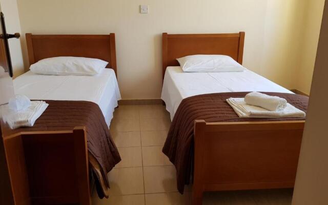 Lazaros Pissouri Apartments