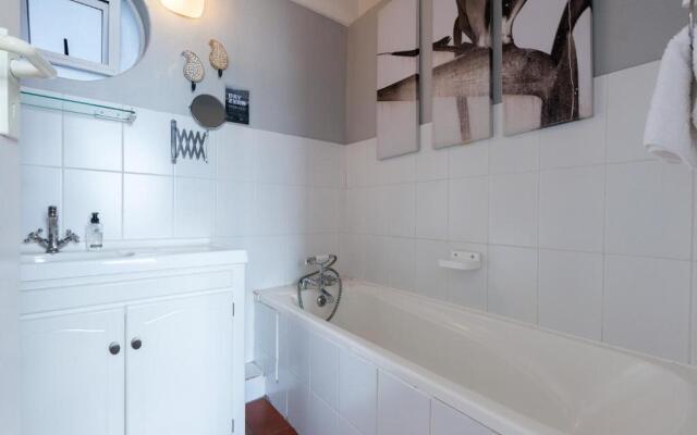 Harbour Terrace 48 by CTHA