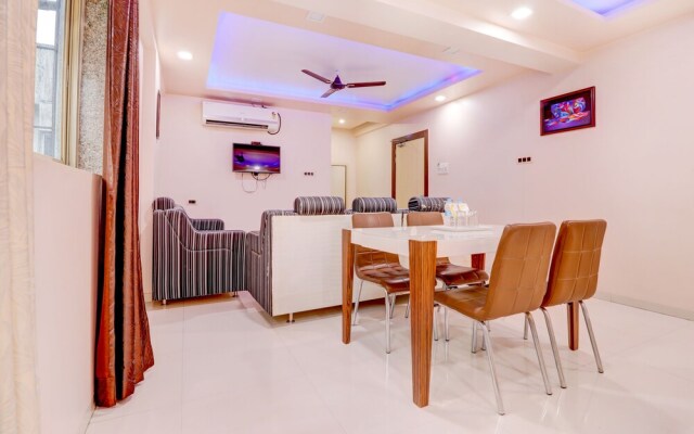 FabHotel Crystal Court Inn