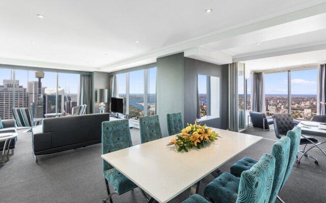 Meriton Suites World Tower