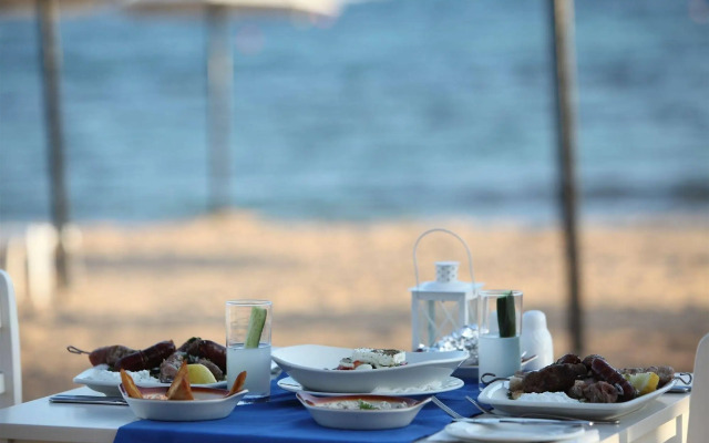 Dome Beach Marina Hotel & Resort