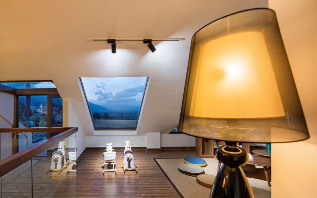 Meilixiangyue Dali Golf Family Hotel