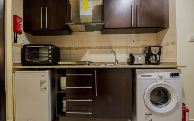 Iconic Apartment with Balcony