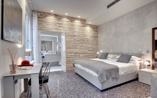 Stunning Modern Apartment in the Heart of Venice