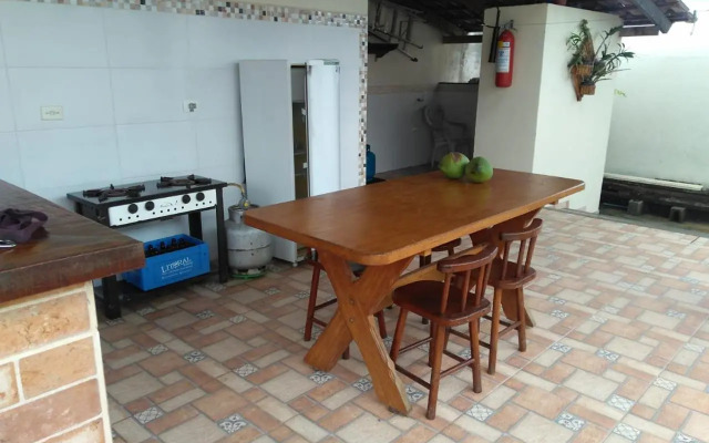 Casa de praia com piscina em Caraguatatuba - SP