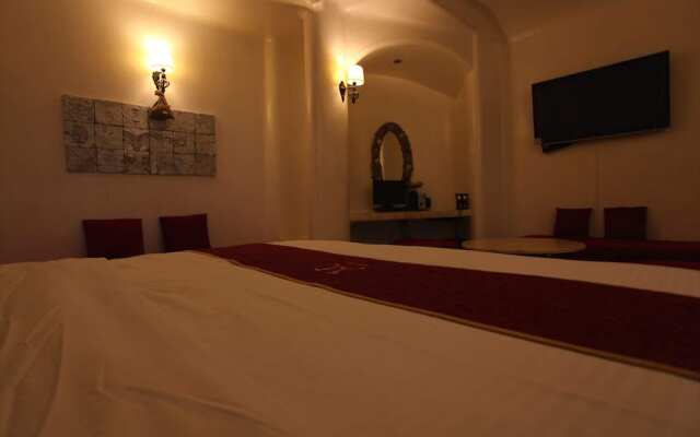 M Hotel