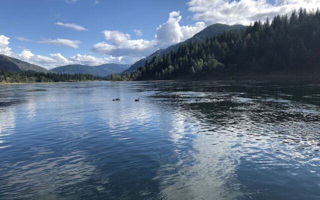 Wolfs Den On The River