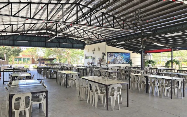 Sea Garden Resort Iloilo