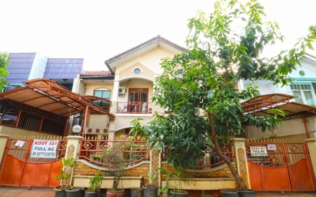 Rumah 451