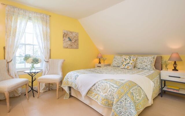 The Lincoln Inn & Restaurant At The Covered Bridge