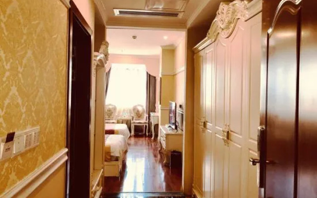 New Hongyun Hotel