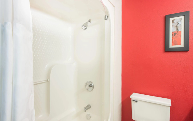 Ramada by Wyndham Springfield North