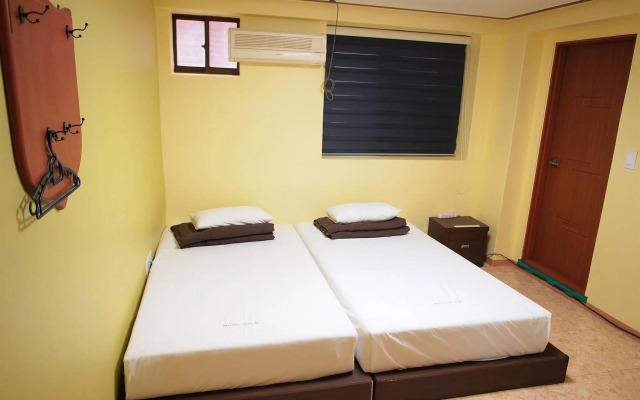 Shinchon Hostel
