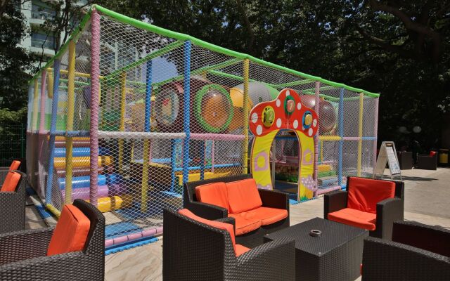 Prestige Deluxe Hotel Aquapark Club