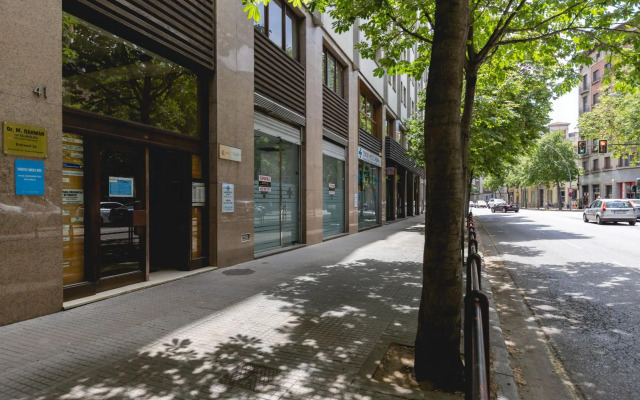 Bravissimo Falcó, 3 bedrooms and balcony