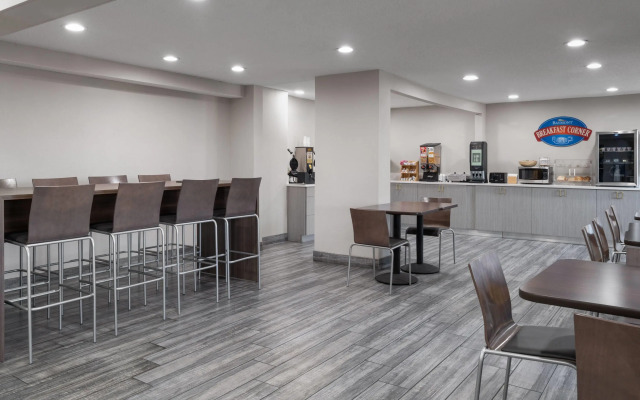 Baymont by Wyndham Davenport