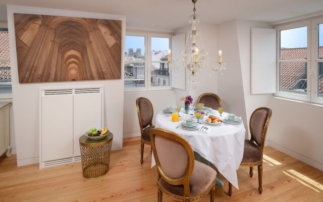 Aurea Once Upon a House