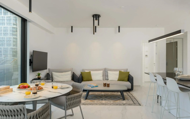 Sea&City by HolyGuest