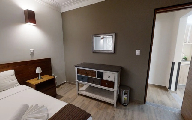 Tokio Suites