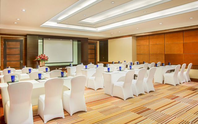 Crowne Plaza Beijing International Airport by IHG