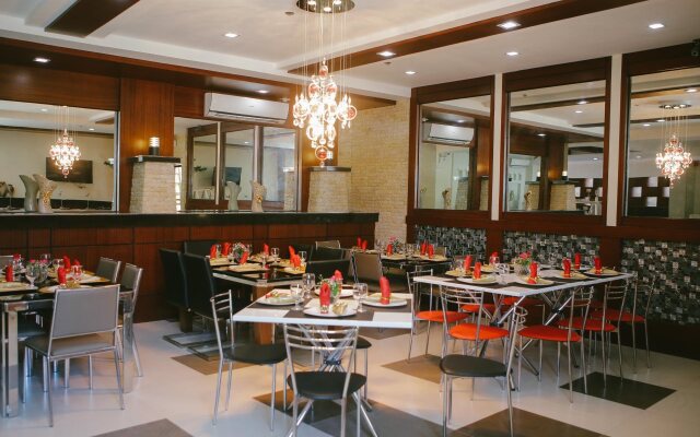 Ey Miner Suites Borromeo