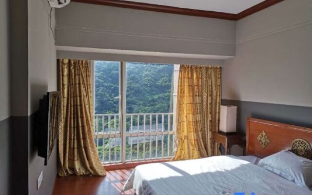 Weifudun Holiday Apartment (Hailing Island Poly Silver Beach)