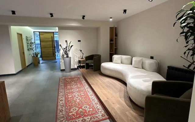 Mist Hotel