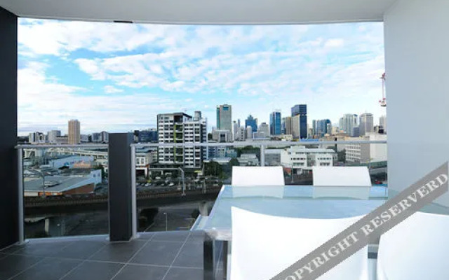 Morgan Suites Hotel Apartments