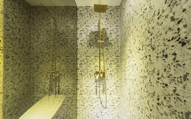 Busan Den Basta Hotel BIFC