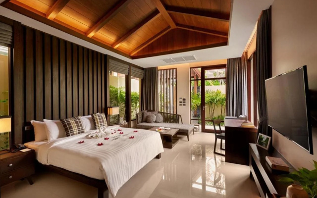 Khanom Beach Resort & Spa