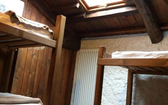 Centro Trekking A Cavallo Monte Brugiana