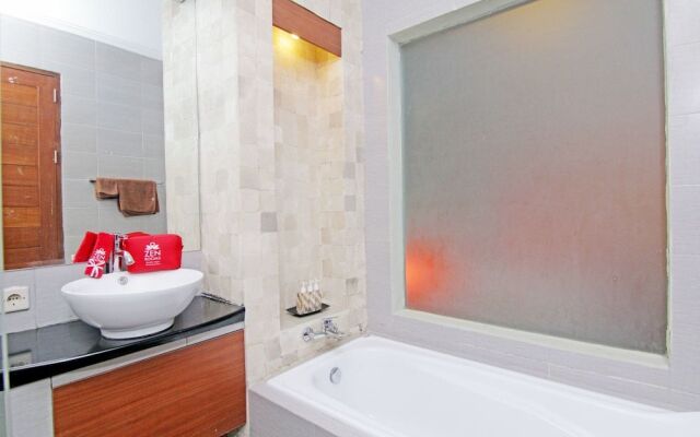 ZEN Premium Ubud Pengosekan 2
