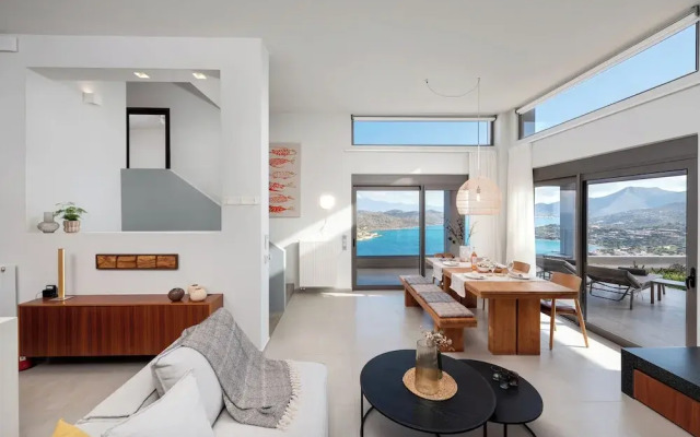 Notiko villas