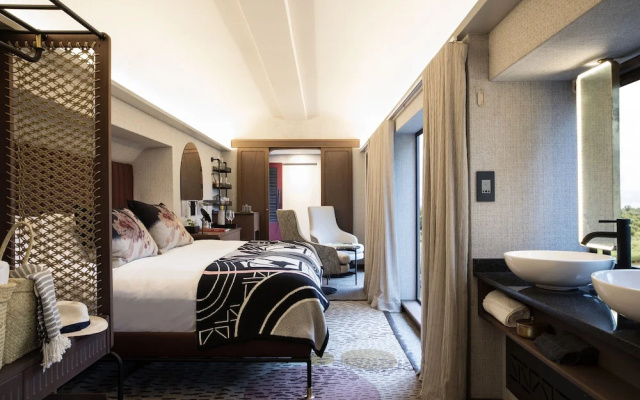 Kruger Shalati - Train on the Bridge and Garden Suites