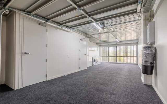 Private 3 Bedroom with Ensuite Bathrooms