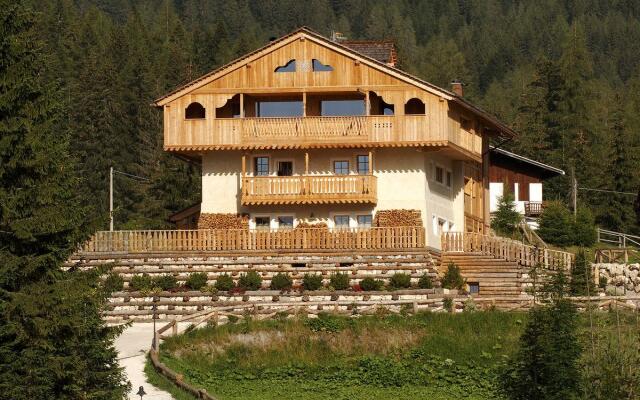 Residence Sas De Pelf