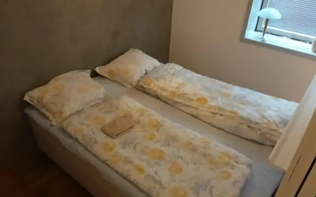 StayPlus Apt in Trendy Area Balcony