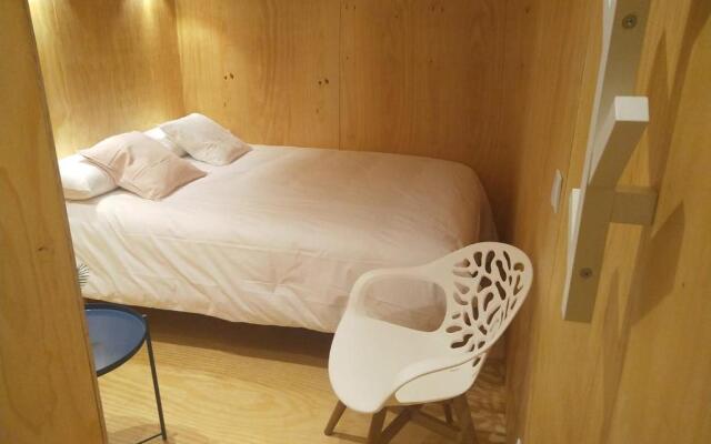 Area Surf House