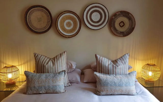 Luxurious Sea Point Apartment