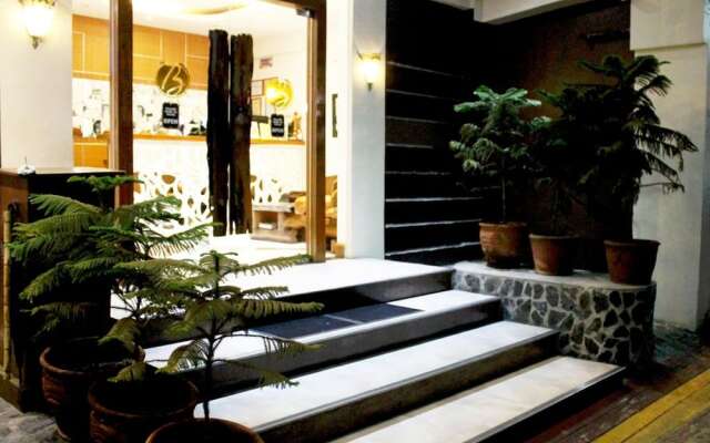 Belgian Suites