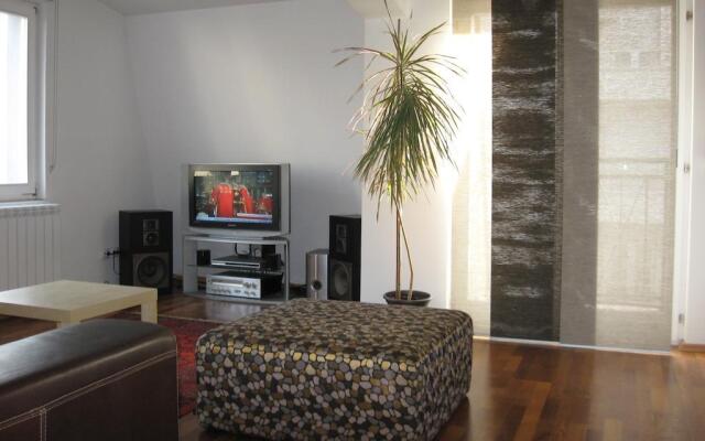 Apartment S