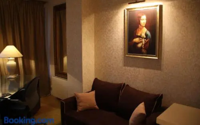 President Apartments by WarsawResidence Group