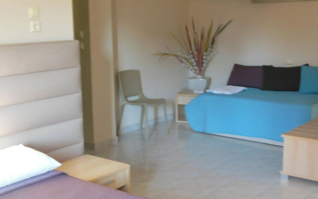 Theano Hotel