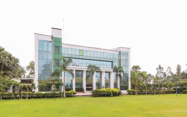 OYO 16897 Hotel Shubham Continental