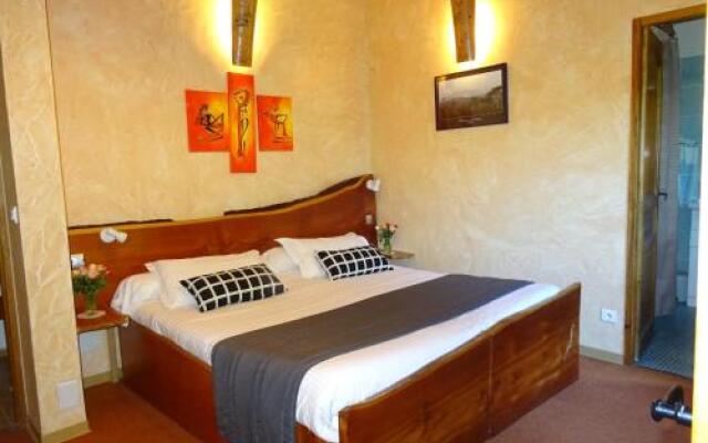 Location Villa et Studios Roquebrune-sur-Argens